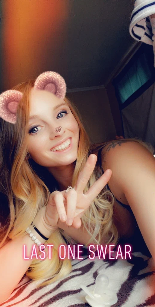 Missbaker💦🍑's avatar