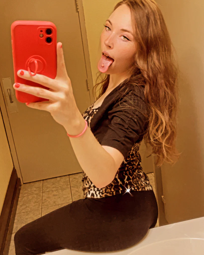 BAD 🐇 FREE ✅'s avatar