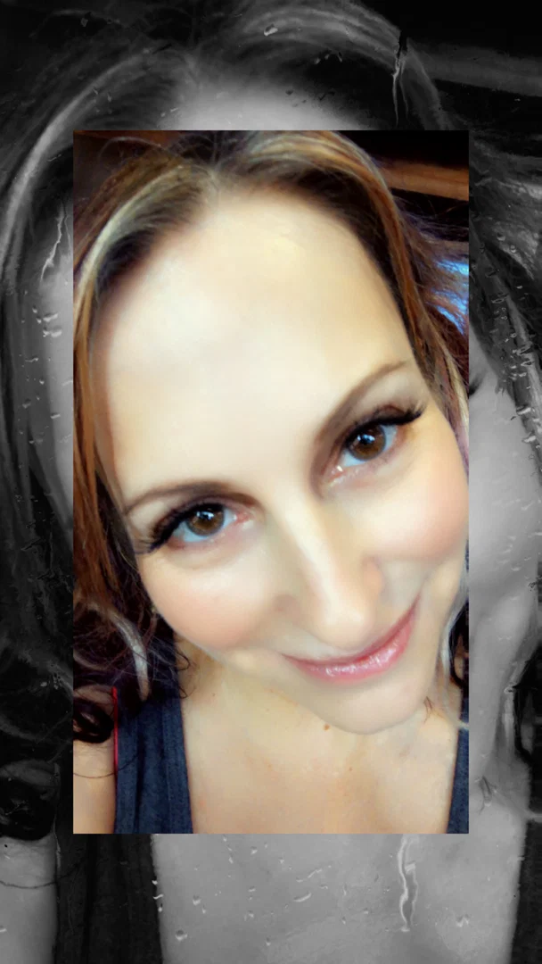 Karen Lynn, Sexy lilβ K π profile banner