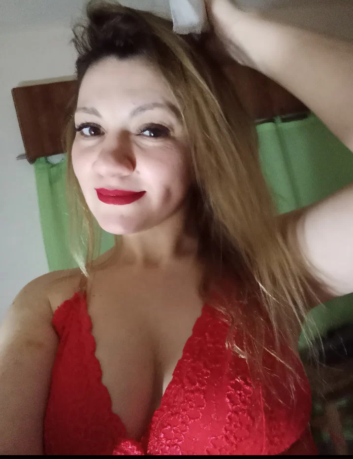 Tanita Ardiente😍🔥🔥's avatar