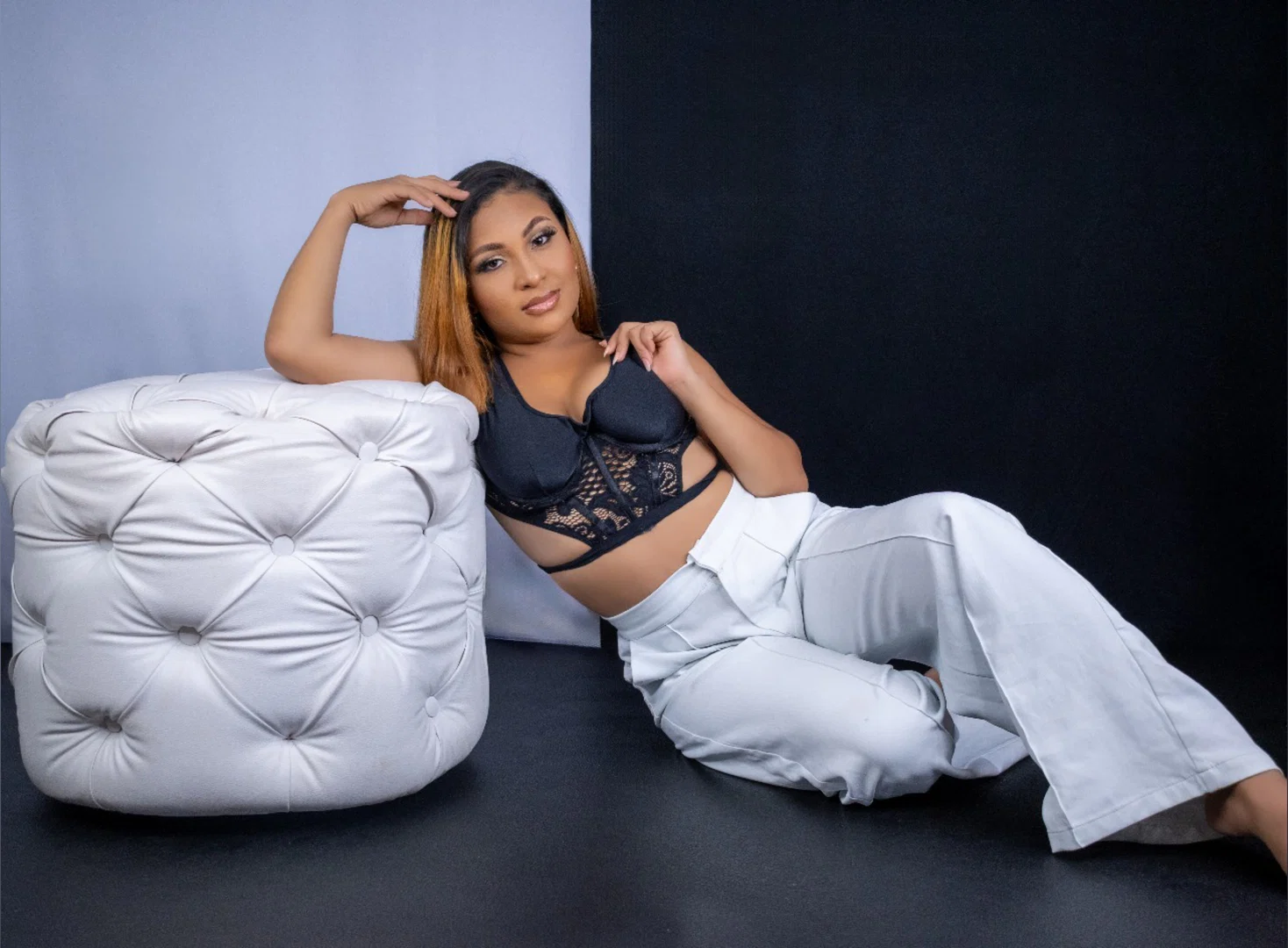VanessaBlair profile banner