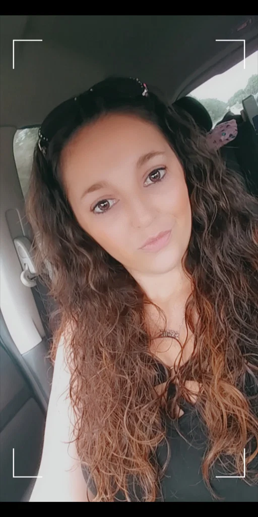 Sarah Cabana's avatar