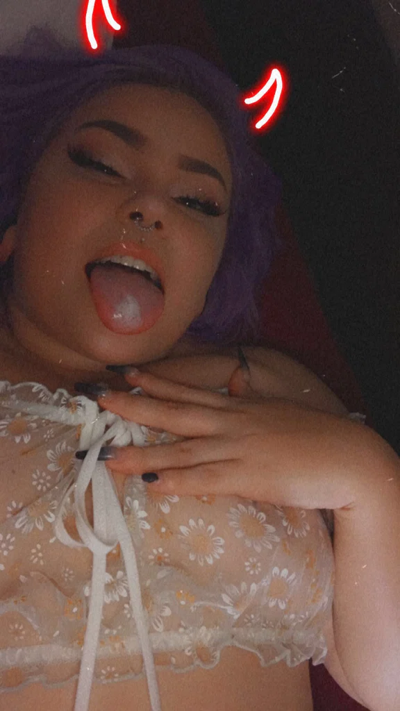 ✨🌿Stoned Whorror⛓✨