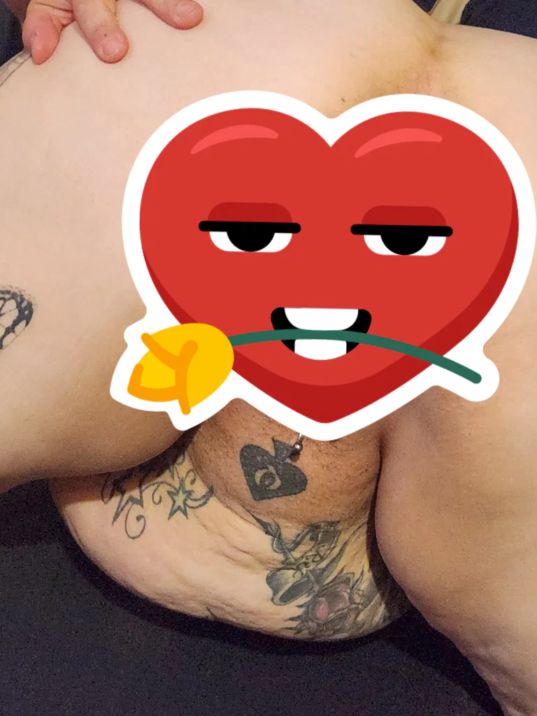 extremepiercedbbw (scarlet )'s avatar