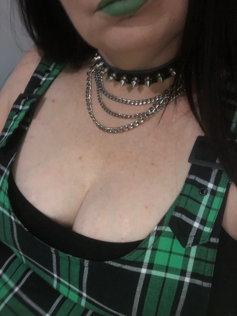 Emilee73's avatar