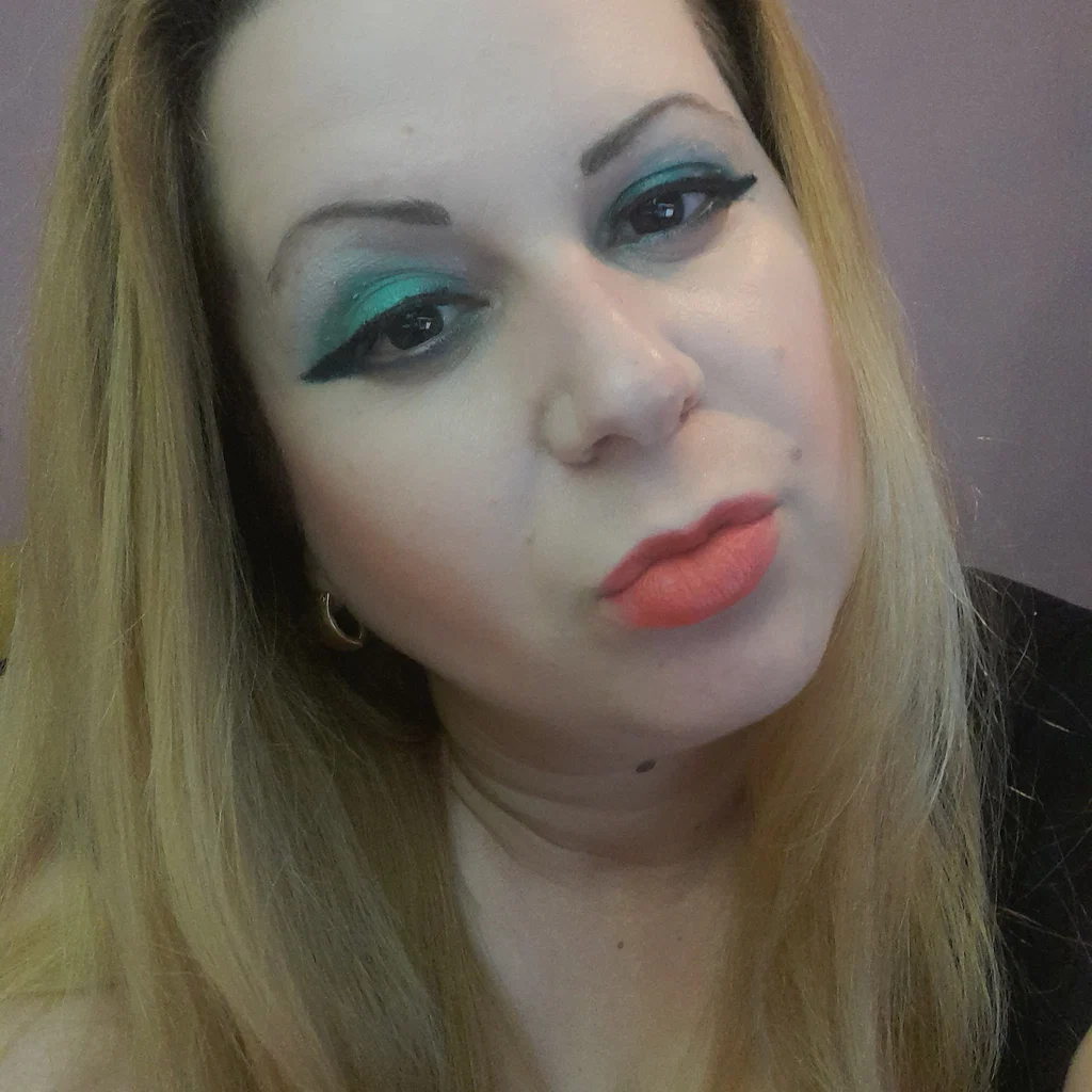 Mihaela_Gabriela's avatar