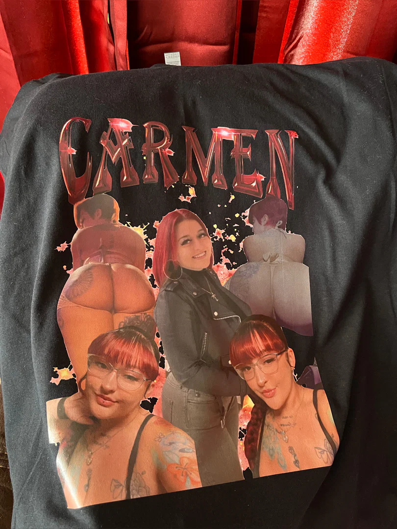 Carmen 𫦠profile banner