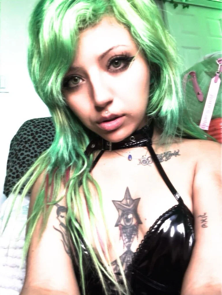 Thrillkittyxxx's avatar