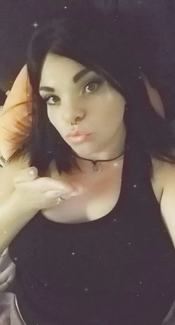 Dee_love69 profile banner