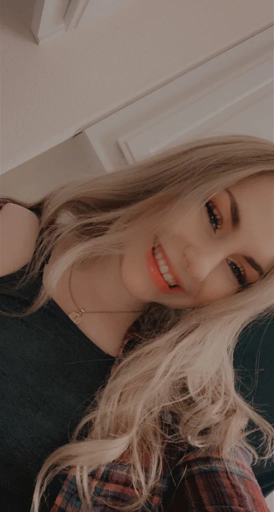 Tay's avatar