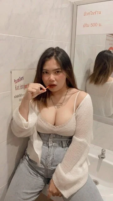 Caroline Zoyen's avatar
