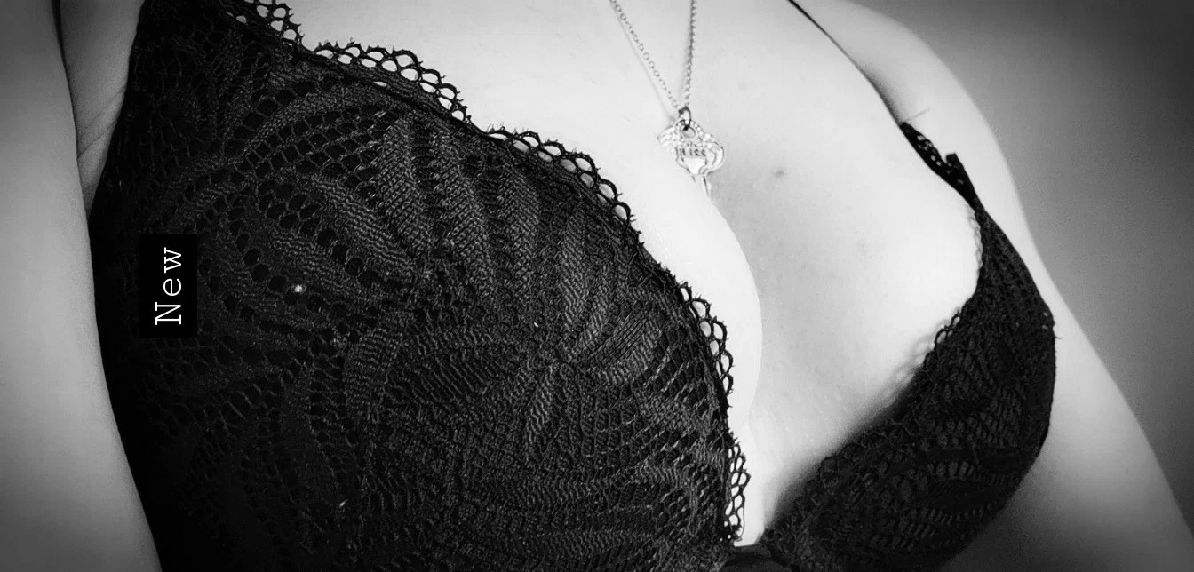 ππMrs Bellybutton_Queenππ profile banner