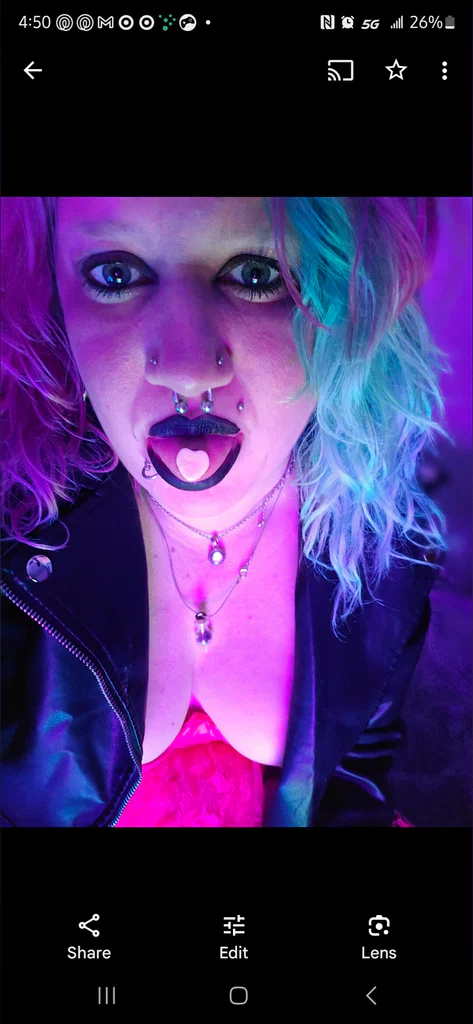 XOXOlunarose