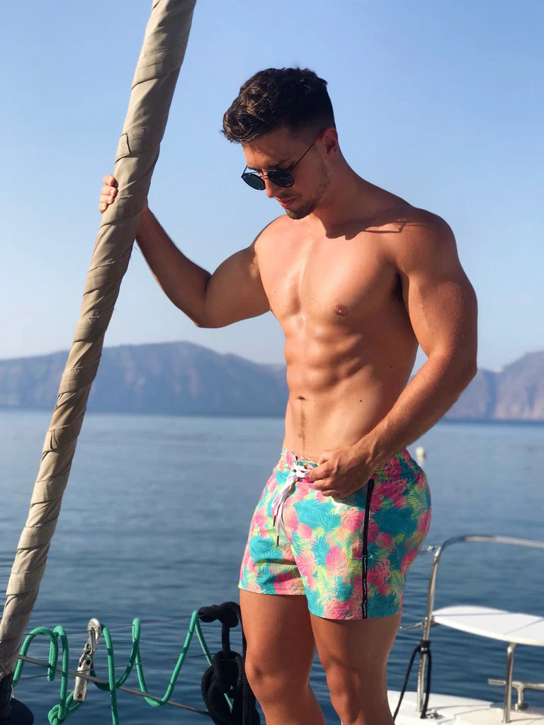 Ryan Greasley's avatar
