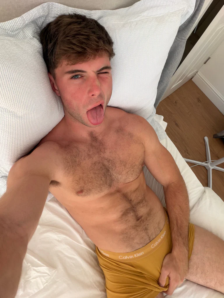 Brad🐻💦's avatar