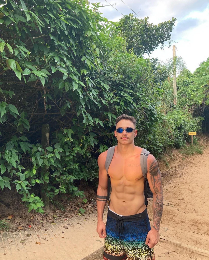 Lucas Santos Pires's avatar