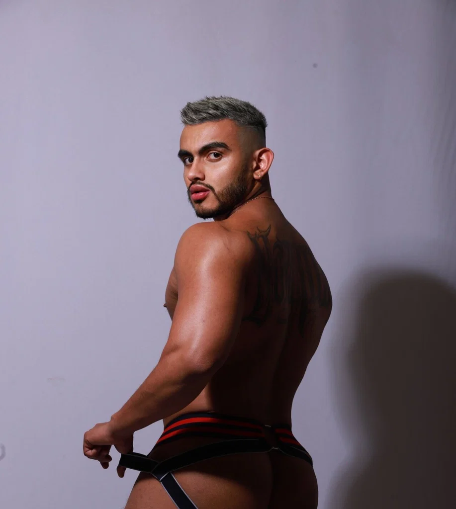 Dylan López😈's avatar