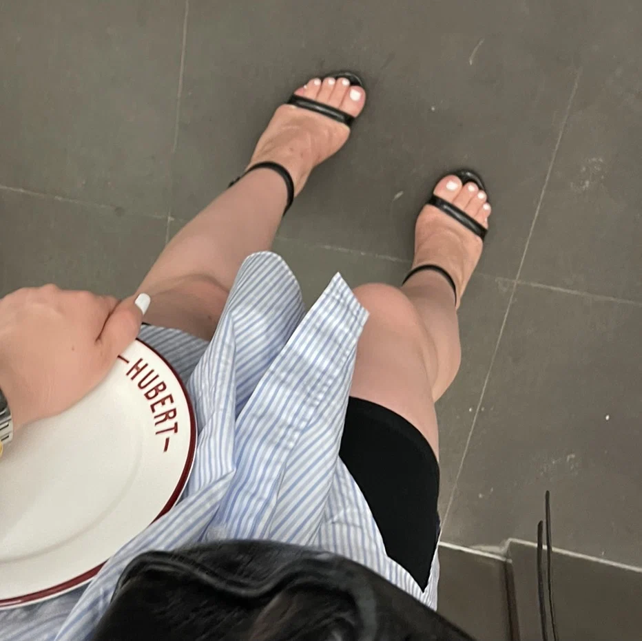 OnlyFeet