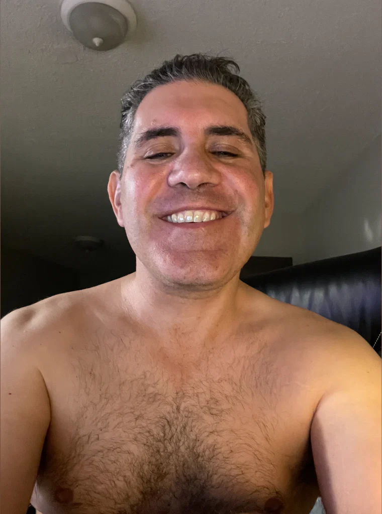 Nudism and Sexiness (Aaronson Andrew)'s avatar