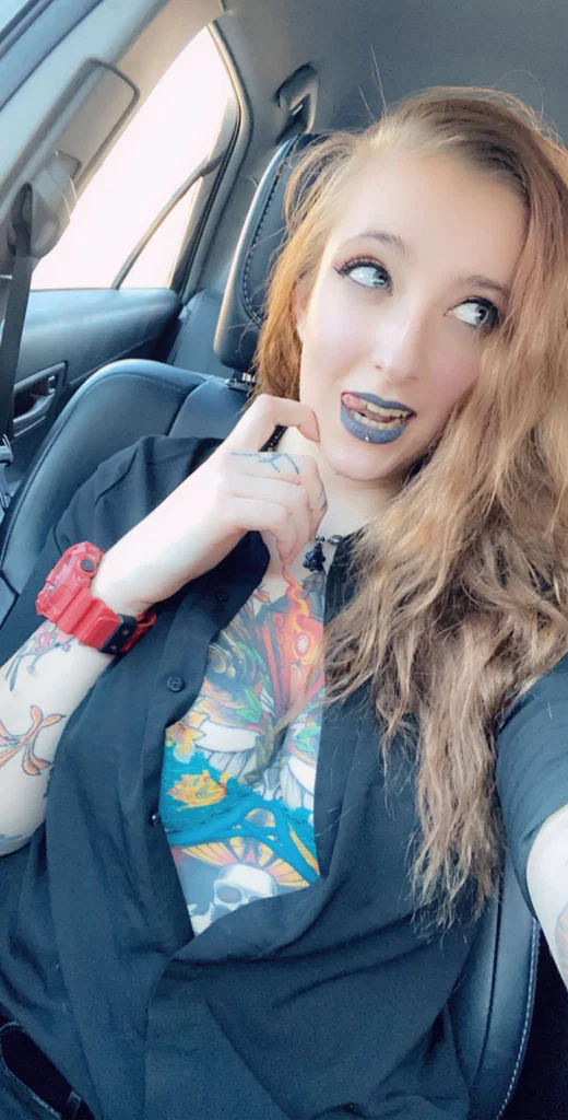 TattedBunny's avatar