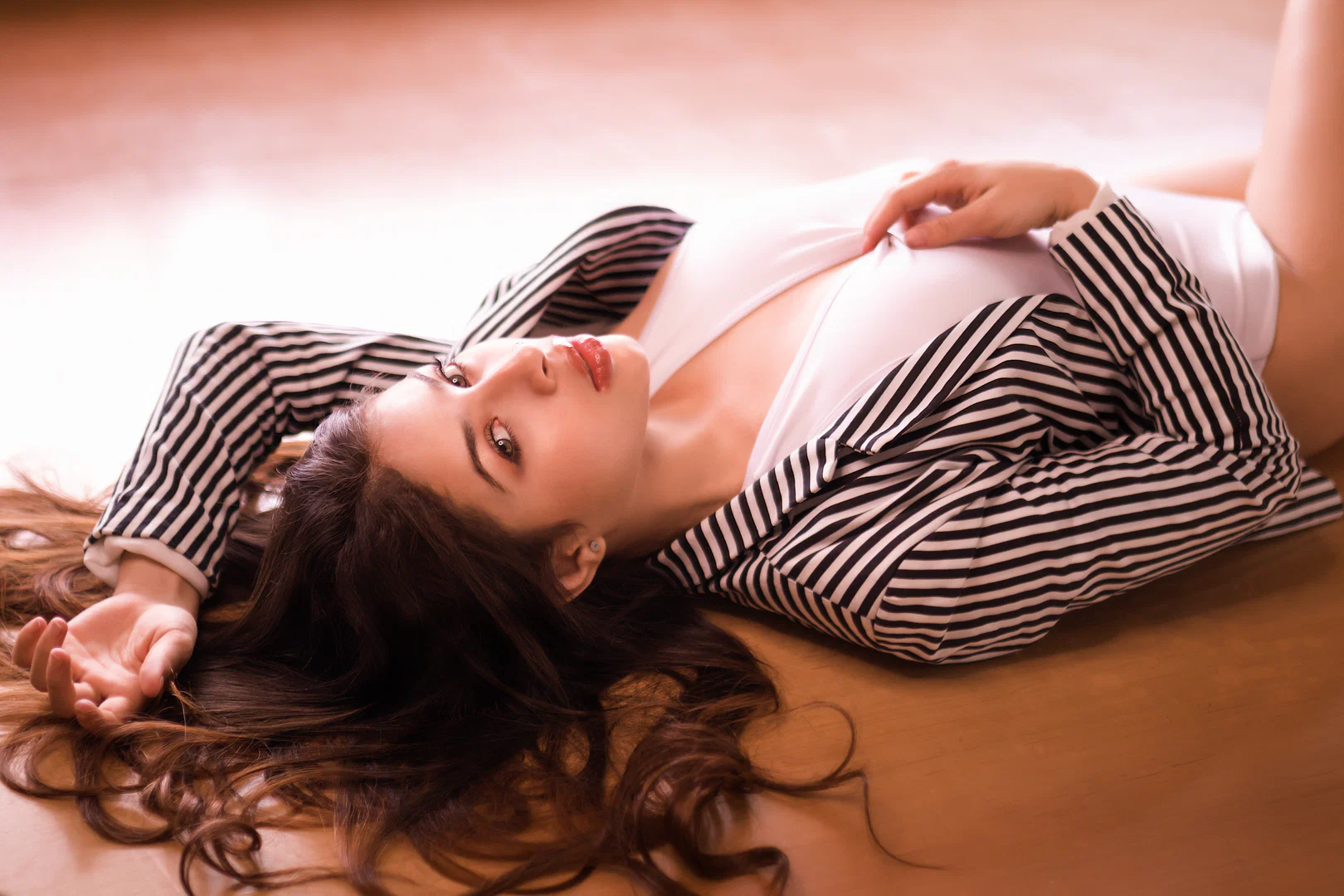 Luisa Lopez profile banner