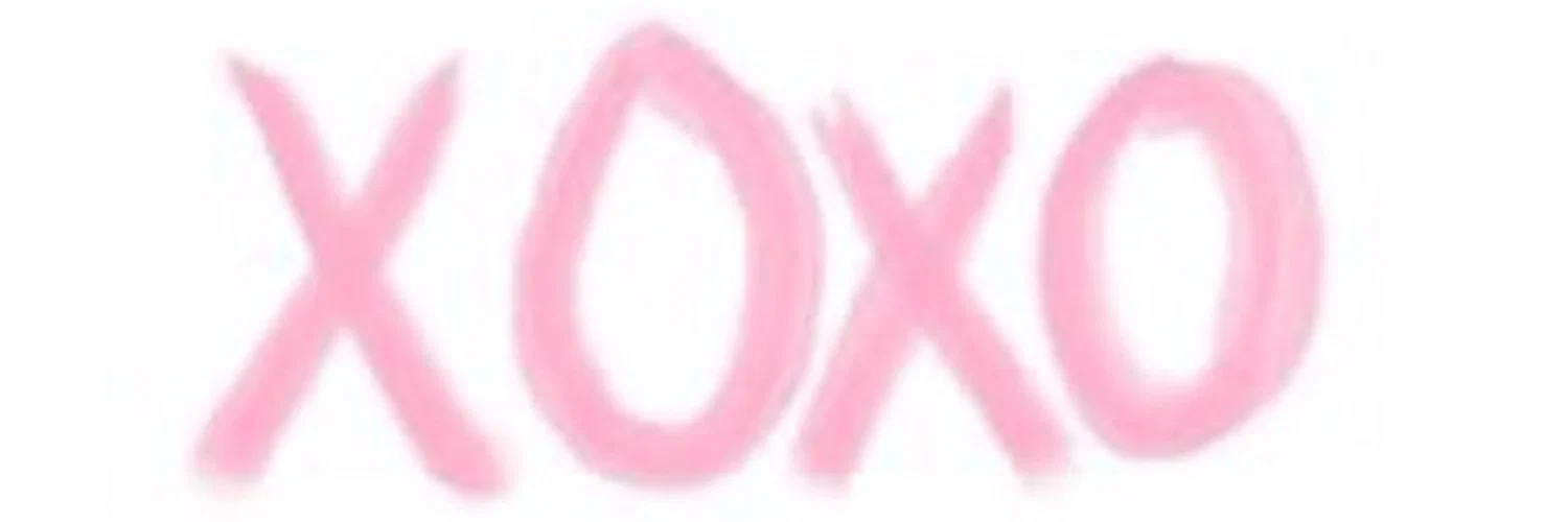 Lizzy Pink profile banner