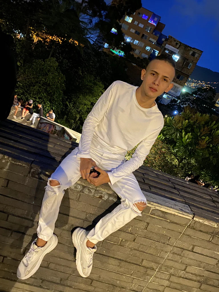 Sebastian Angel's avatar