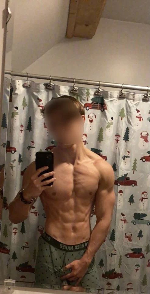 Josh The Twunk's avatar