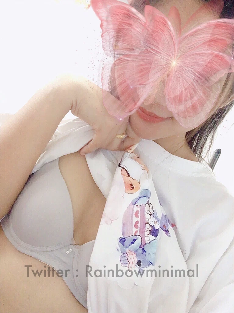 R͜͡a͜͡i͜͡n͜͡b͜͡o͜͡w͜͡'s avatar