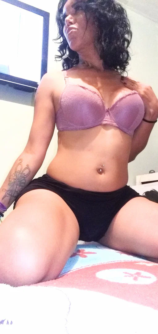 Romina Hernández bella transexual profile banner