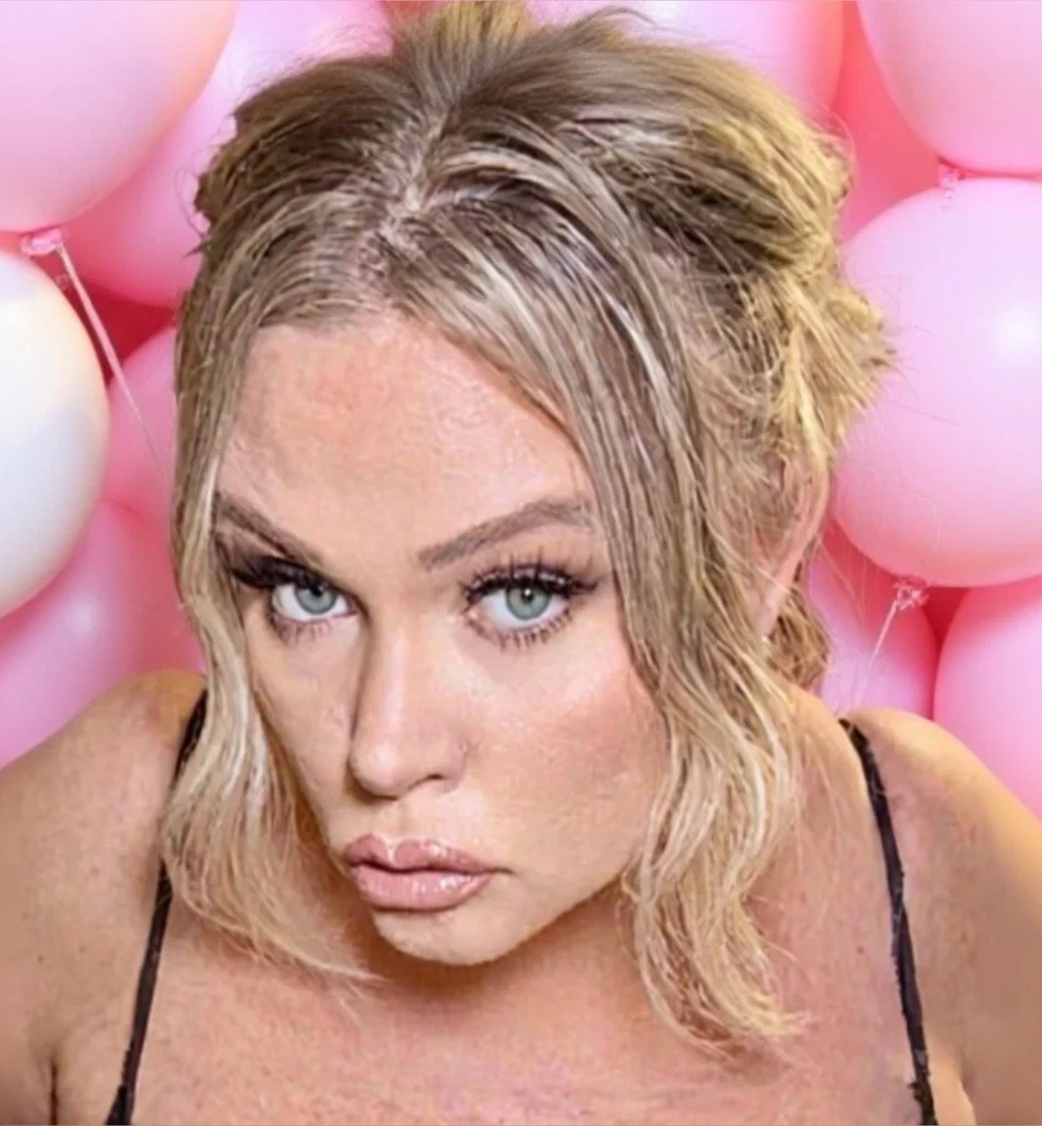 Mackenzie Rose 🍒 36G Topless Goddess's avatar