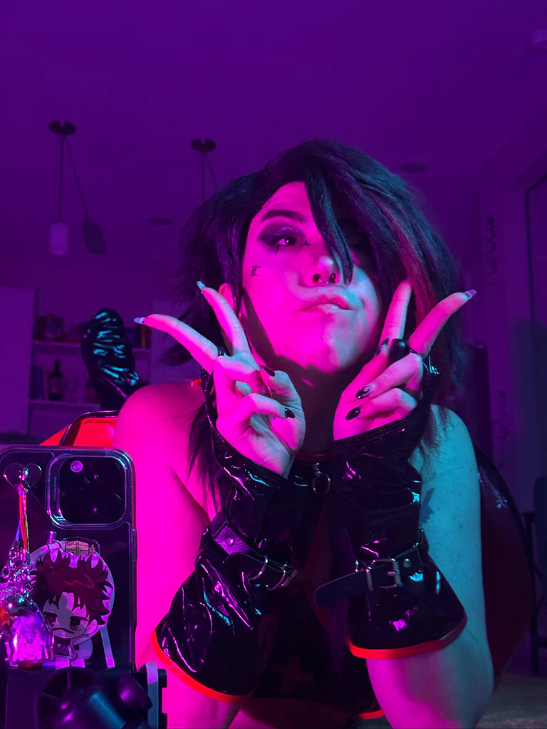 Aoi Kitsu
