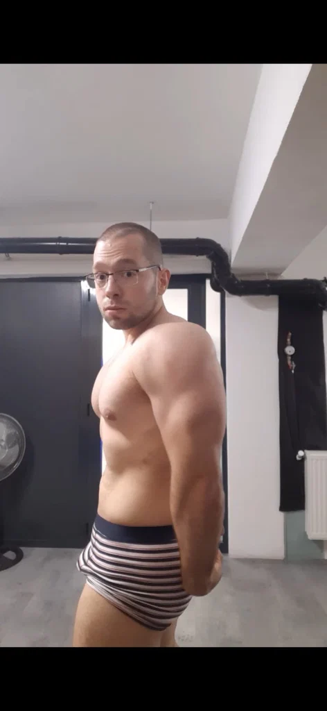Powerfull Bodybuilder xxx