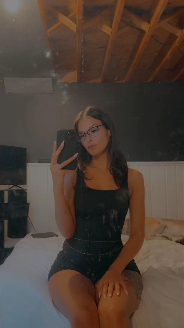 Sabrina profile banner