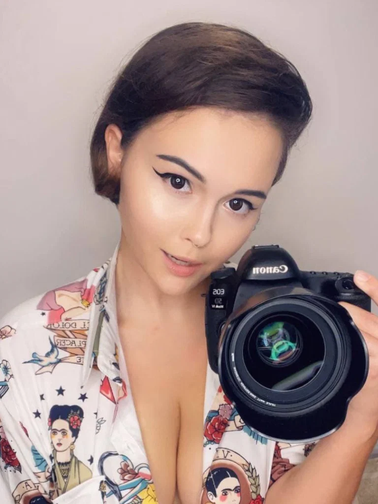 Peachy Alice's avatar