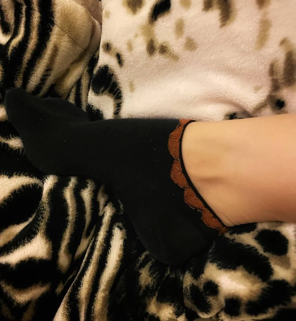 🦶⚧ profile banner