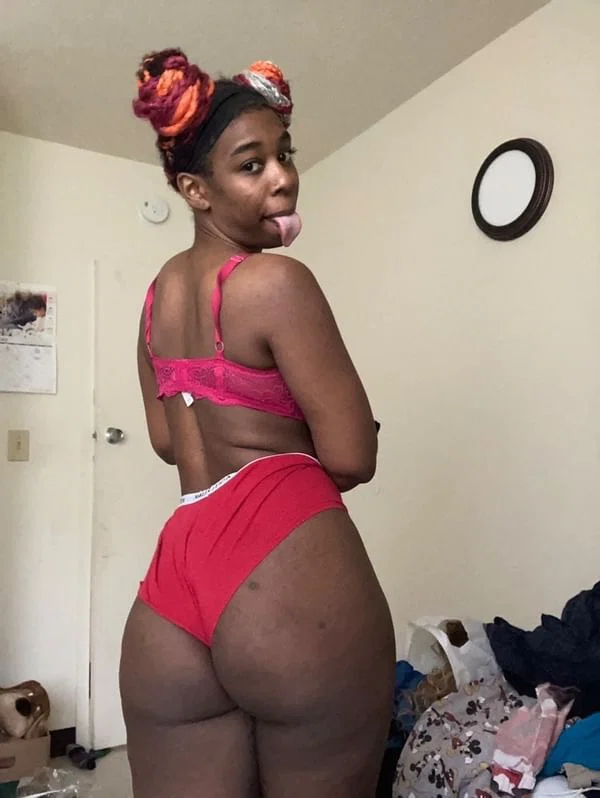 Jalecia Burk's avatar
