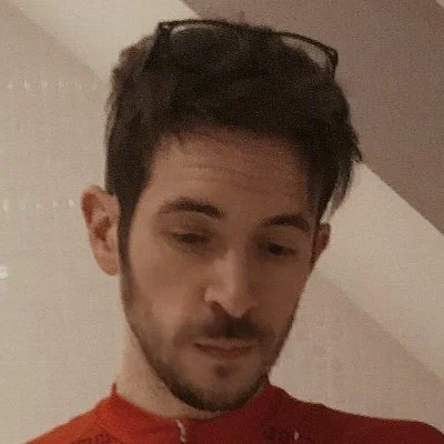 Ry's avatar