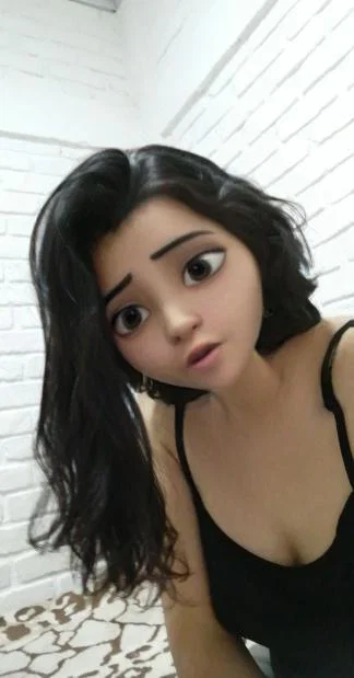 Liza pineda profile banner
