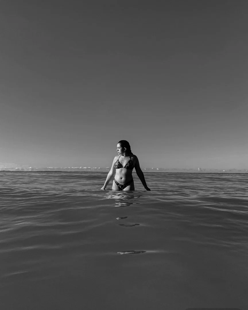 adrianaoficial profile banner