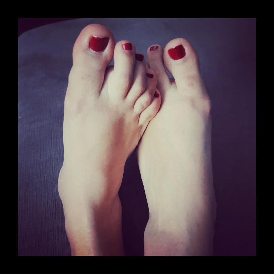 Broke Lawyer Feets profile banner