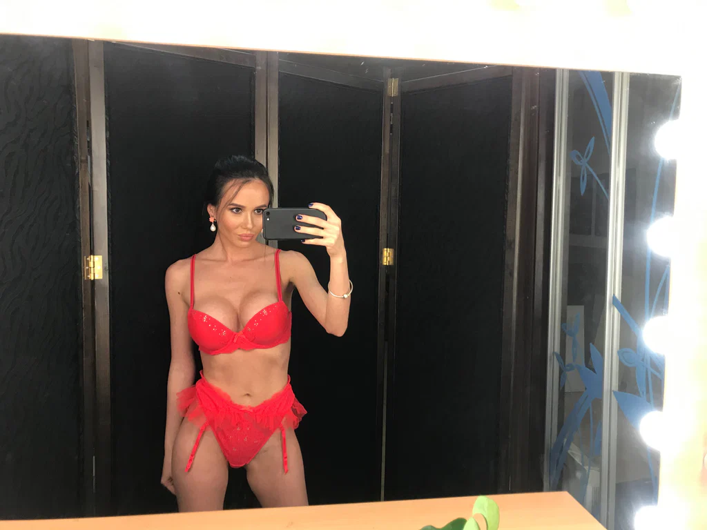 Alla's avatar