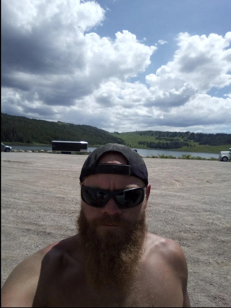 Dad 2 Da Bone's avatar