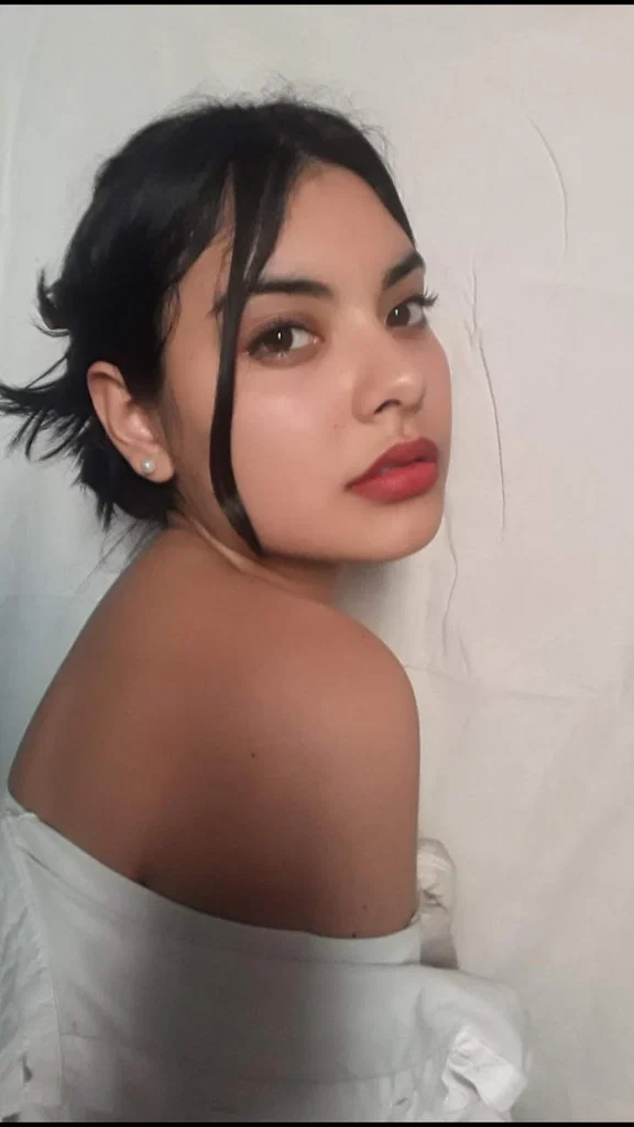 Paris 👸🏻's avatar