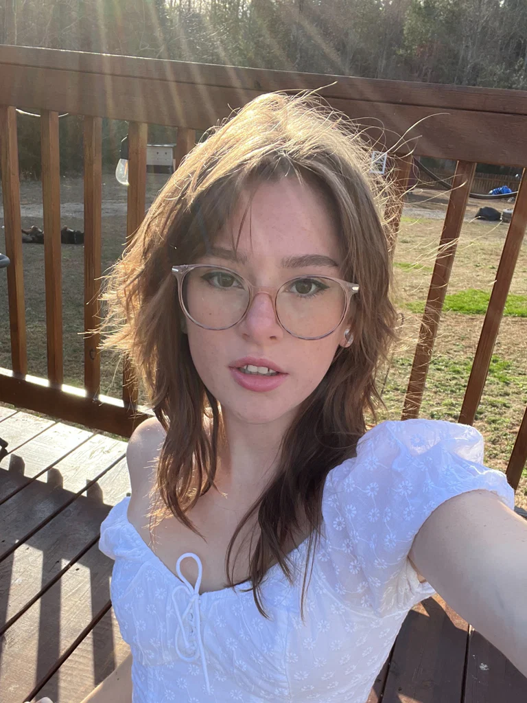 Tori Page's avatar