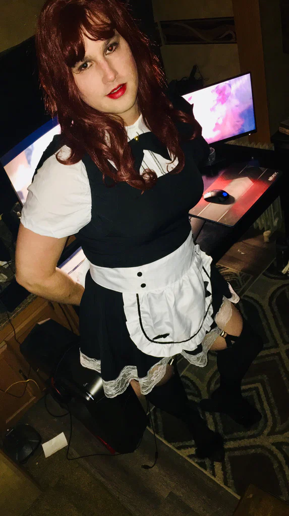 Laura lou's avatar