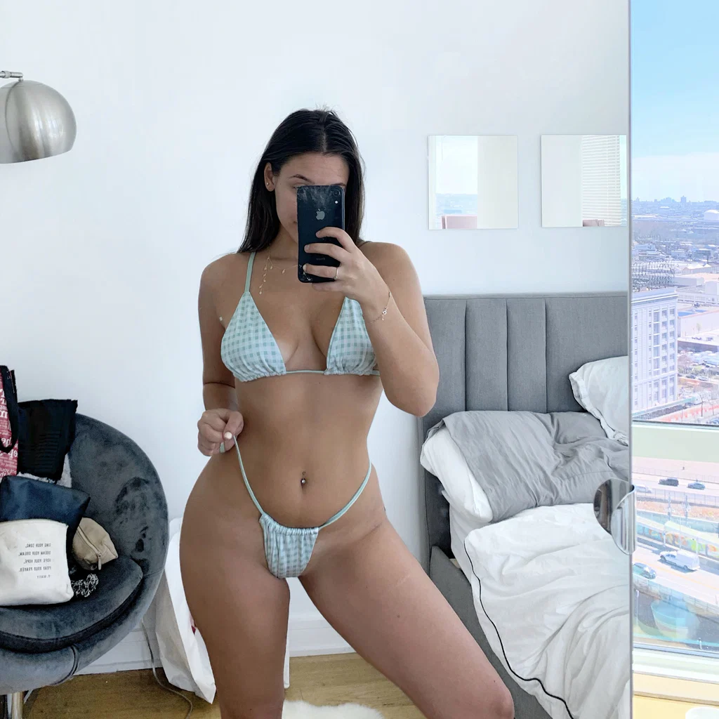 Nicole Lawson's avatar