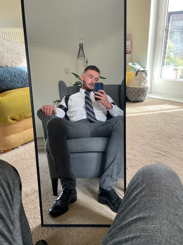 Suited Guy's avatar