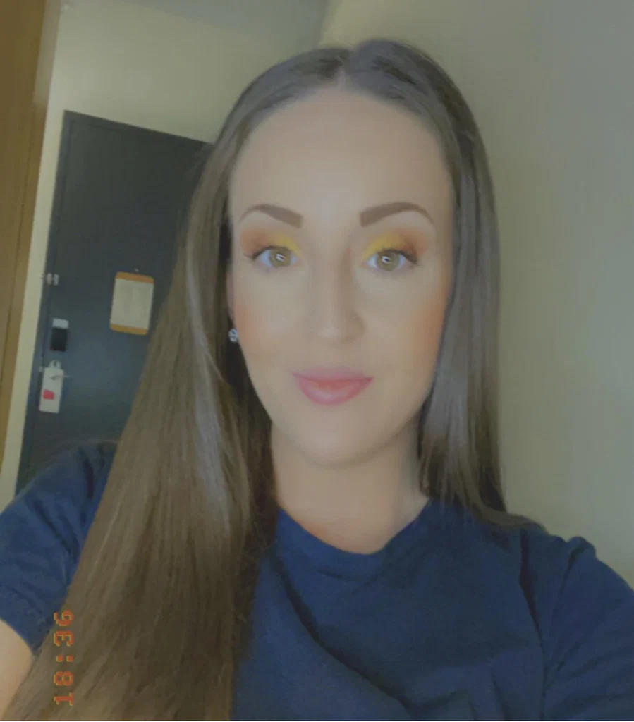 Amber Sinclair's avatar
