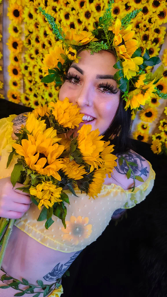Serafina 💛🌻✨☀️'s avatar